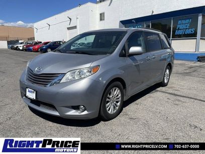 Used 2017 Toyota Sienna XLE