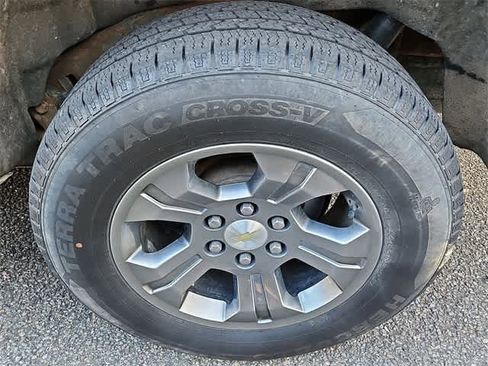 Certified 2019 Chevrolet Tahoe LT w/ Luxury Package image 6