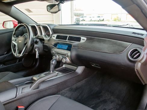 Used 2012 Chevrolet Camaro LT RWD image 28