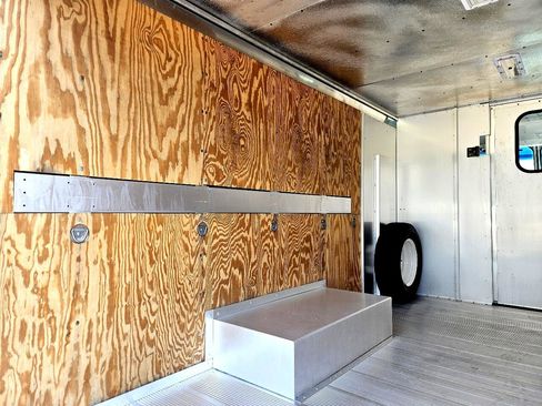 Used 2014 Ford E-350 and Econoline 350 Super Duty w/ A/C Prep Package image 15