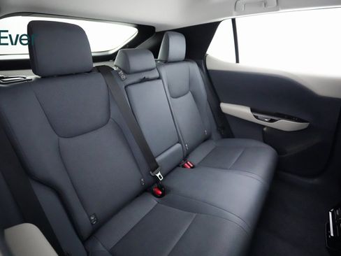 Used 2023 Lexus RZ 450e Premium image 9