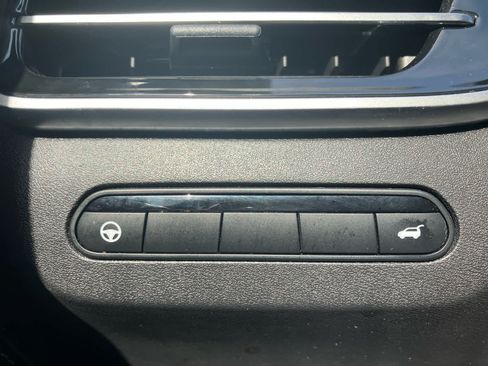 Used 2025 INFINITI QX60 Luxe AWD/4WD image 14