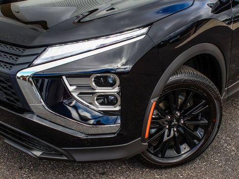 New 2026 Mitsubishi Eclipse Cross LE AWD/4WD image 47