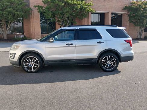 Used 2016 Ford Explorer Sport AWD/4WD image 7