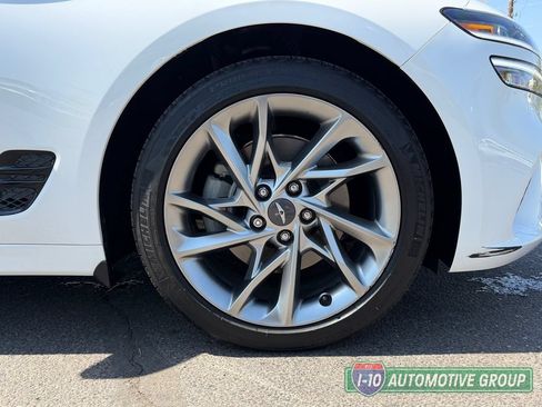 Used 2022 Genesis G70 2.0T RWD image 12