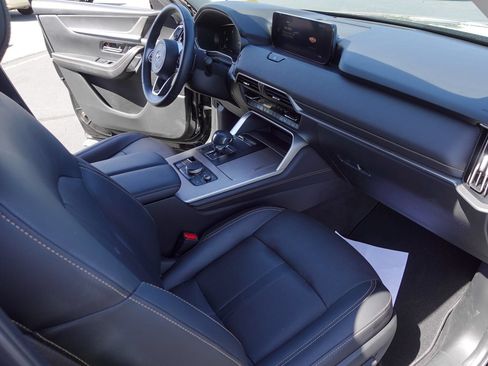 Certified 2024 MAZDA CX-90 Plug-In Hybrid w/ Preferred AWD/4WD image 13