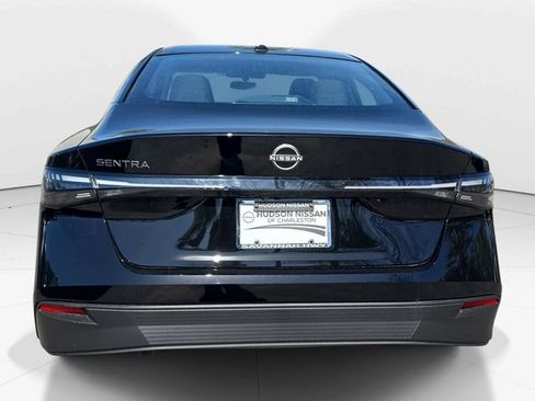 New 2026 Nissan Sentra SV w/ SV Convenience Package FWD image 9