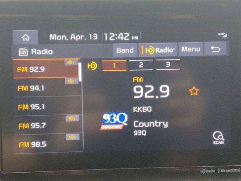 Used 2021 Kia Sorento S w/ Panoramic Sunroof Package image 25