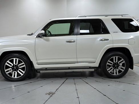 Used 2022 Toyota 4Runner Limited image 8
