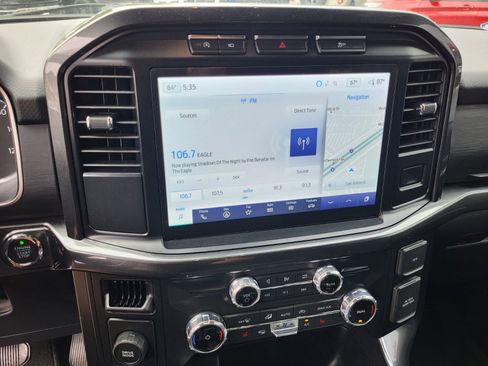 Certified 2022 Ford F150 XLT w/ Equipment Group 302A High image 21