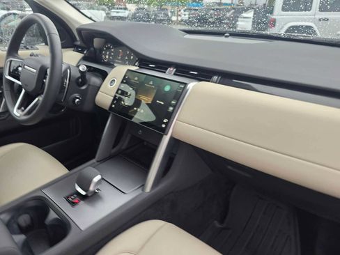 Used 2025 Land Rover Discovery Sport S AWD/4WD image 9
