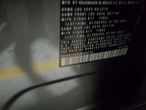 Used 2018 Volkswagen Tiguan SE AWD/4WD image 8