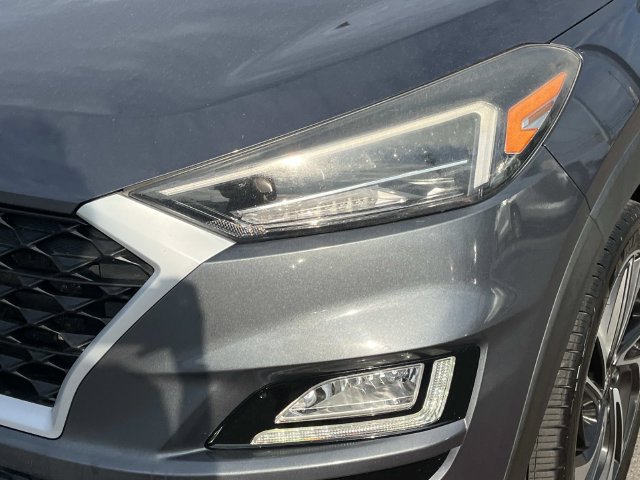 Used 2019 Hyundai Tucson Sport FWD image 9