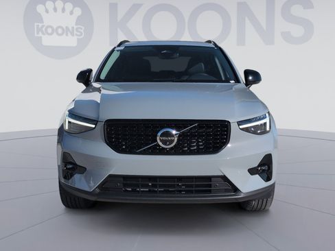 New 2026 Volvo XC40 B5 Plus w/ Protection Package Premier image 11