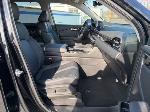 Certified 2025 Honda Pilot EX-L image 25