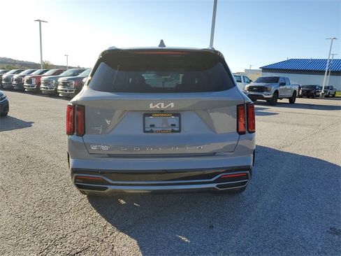 Used 2022 Kia Sorento SX image 5