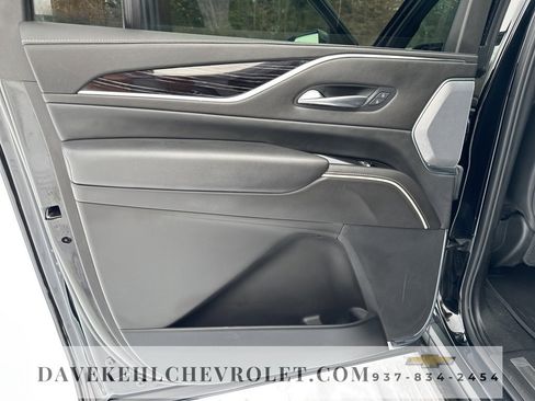 Used 2022 Cadillac Escalade ESV Sport w/ Touring Package image 22