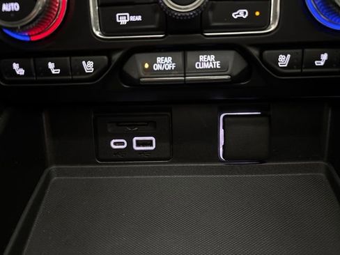 Used 2021 GMC Yukon XL SLT image 63