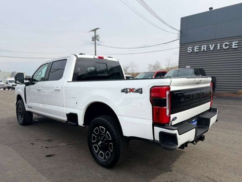 Used 2025 Ford F350 Platinum AWD/4WD image 3