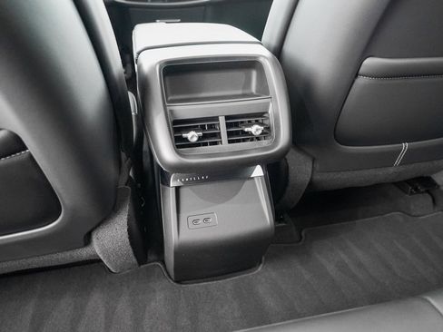 Used 2024 Cadillac Lyriq Sport AWD/4WD image 26