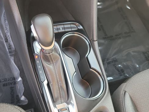 Used 2025 Buick Encore GX Preferred image 24