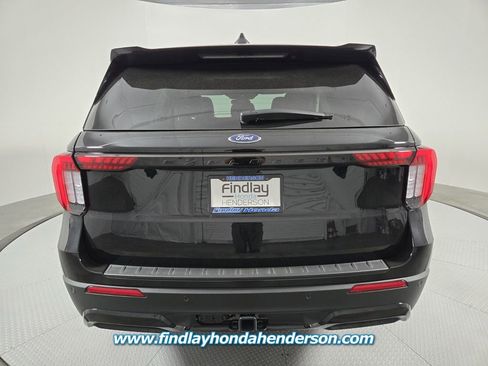Used 2025 Ford Explorer ST-Line RWD image 5