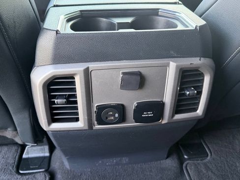 Used 2022 Ford F250 Lariat w/ Lariat Value Package AWD/4WD image 24
