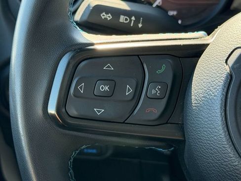 Used 2024 Jeep Wrangler Unlimited Rubicon 4xe AWD/4WD image 19