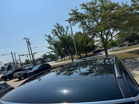 Used 2024 Nissan Armada Platinum w/ Captain's Chairs Package image 3