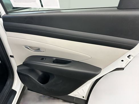 Used 2025 Hyundai Tucson SEL image 32