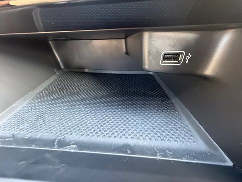 Used 2019 Volkswagen Jetta FWD image 23