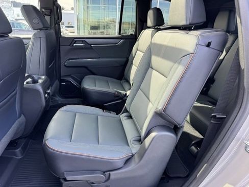 New 2026 GMC Acadia AT4 w/ Luxury Package image 11