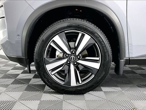Used 2023 Nissan Rogue Platinum w/ Platinum Premium Package FWD image 8