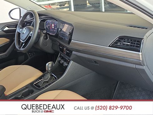 Used 2020 Volkswagen Jetta SEL FWD image 28