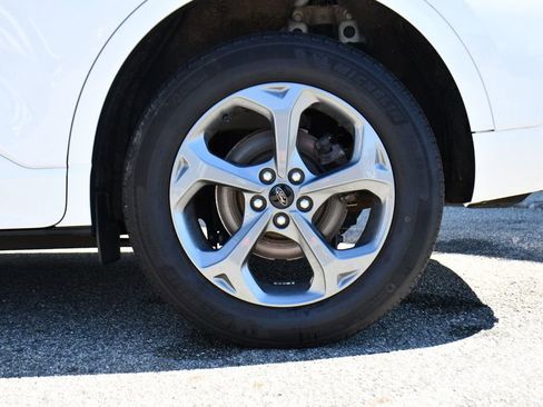 Used 2023 Ford Escape ST-Line w/ Tech Pack #1 AWD/4WD image 38