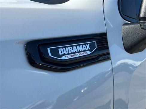 Used 2022 GMC Sierra 1500 Elevation image 37