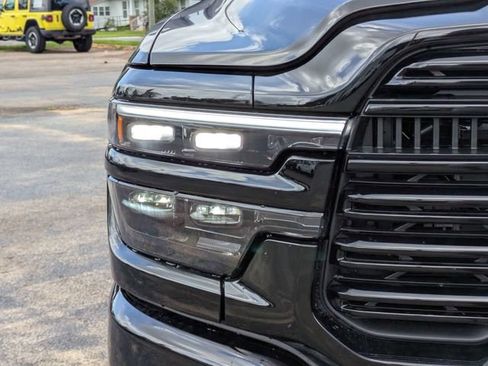 New 2026 RAM 3500 Laramie AWD/4WD image 10