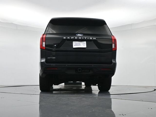 Certified 2025 Ford Expedition Active AWD/4WD image 42
