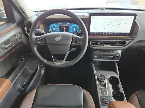 New 2025 Ford Bronco Sport Outer Banks w/ Outer Banks Tech Package+ AWD/4WD image 17