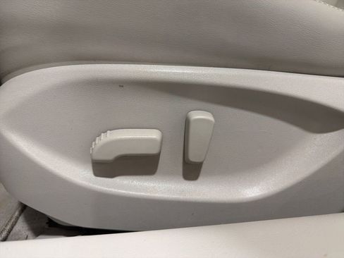 Used 2017 INFINITI Q50 3.0t Premium image 22