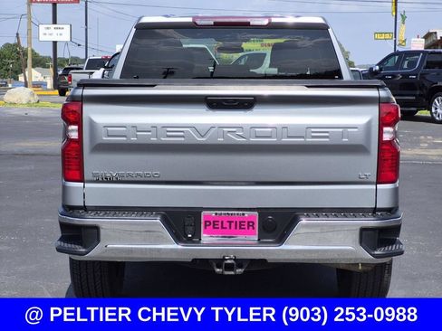 Used 2023 Chevrolet Silverado 1500 LT AWD/4WD image 5