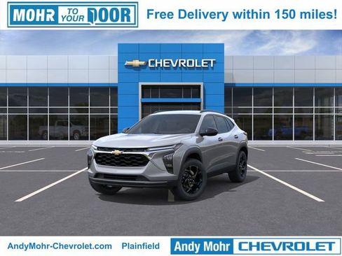 New 2026 Chevrolet Trax LT image 1