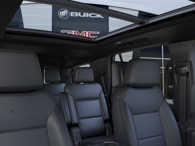New 2026 GMC Yukon Denali w/ Denali Reserve Package AWD/4WD image 24