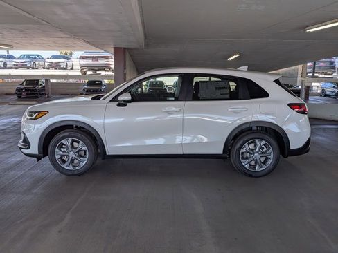 New 2026 Honda HR-V LX image 5