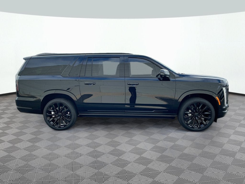 New 2026 Cadillac Escalade ESV Luxury w/ LPO, Radiant Package AWD/4WD image 37
