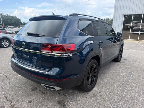 Used 2023 Volkswagen Atlas SE w/ Panoramic Sunroof Package FWD image 7