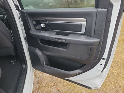 Used 2024 RAM 1500 Classic Warlock image 30