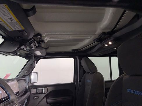 Used 2025 Jeep Wrangler Unlimited Rubicon 4xe w/ Safety Group AWD/4WD image 24