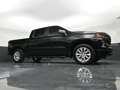 Used 2023 Chevrolet Silverado 1500 Custom RWD image 26