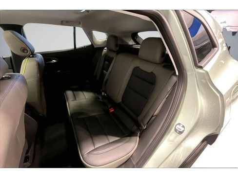 New 2026 Chevrolet Trax ACTIV w/ Sunroof Package image 11